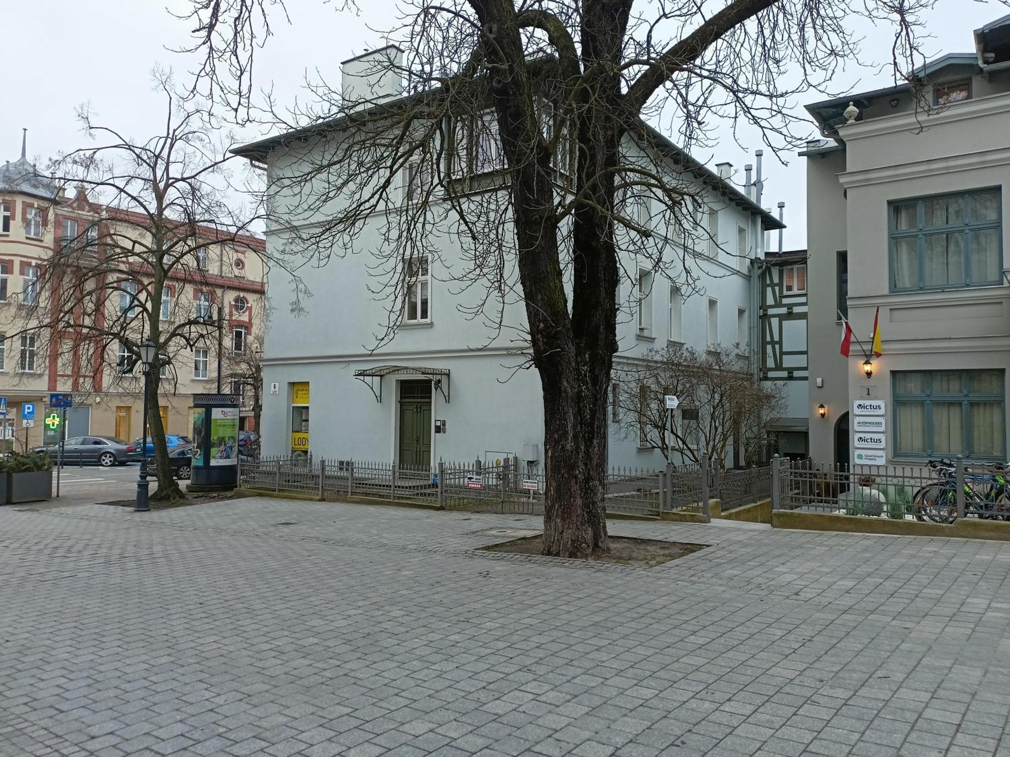 So In Sopot Station Apartment Bagian luar foto
