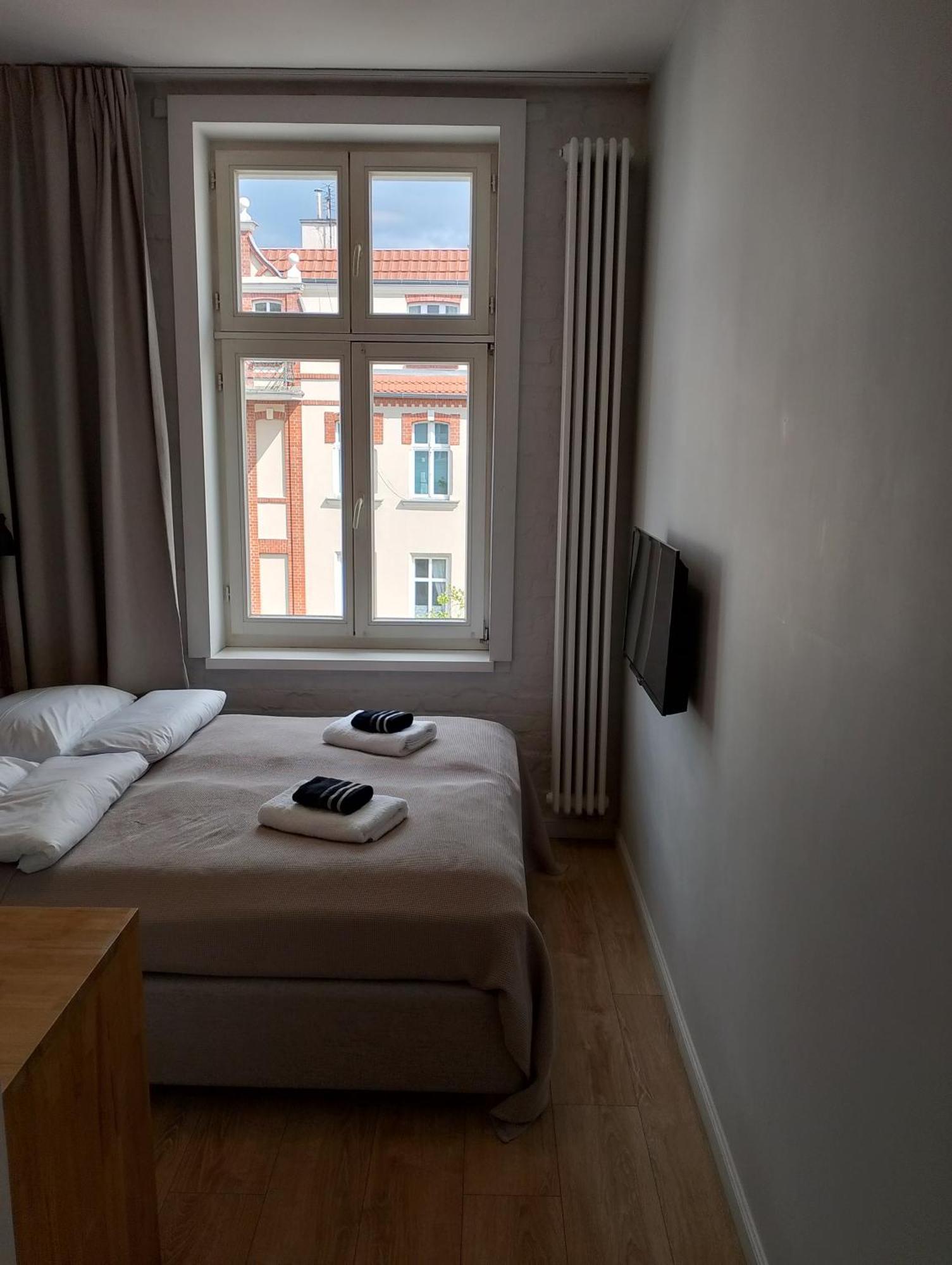 So In Sopot Station Apartment Bagian luar foto