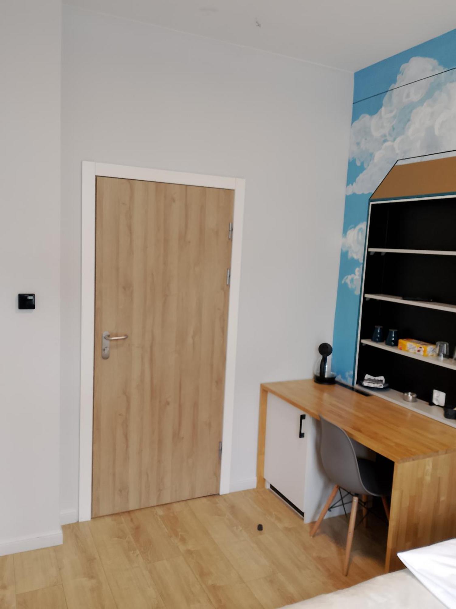 So In Sopot Station Apartment Bagian luar foto