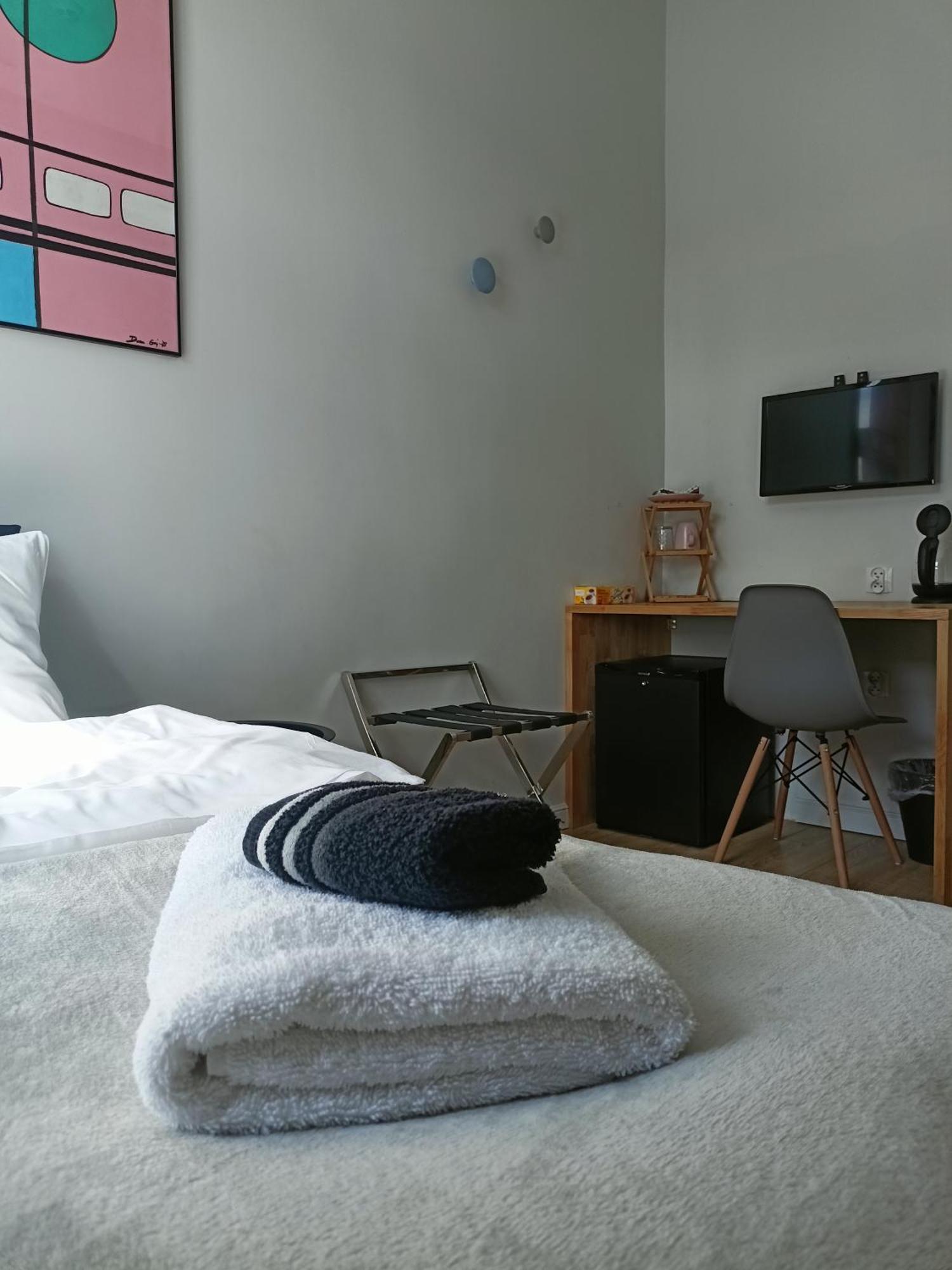 So In Sopot Station Apartment Bagian luar foto